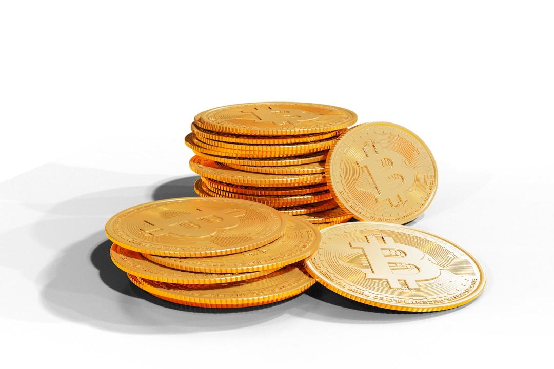 Promising Cryptocurrency to Monitor: Transform $210 into $20,210 with This Low-Risk Coin Expected to Outperform XRP in Growth and Speed
